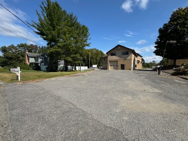 More Photos Of 8 Maple Dr, Monroe Warehouse For Lease