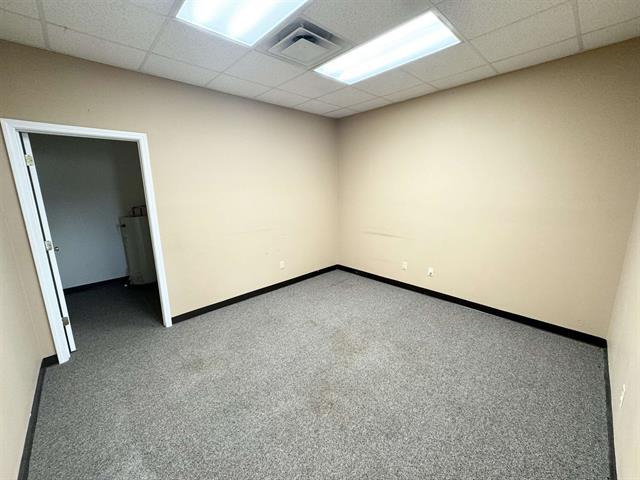More Photos Of 301 Lake Dr, Ripley Office For Sale