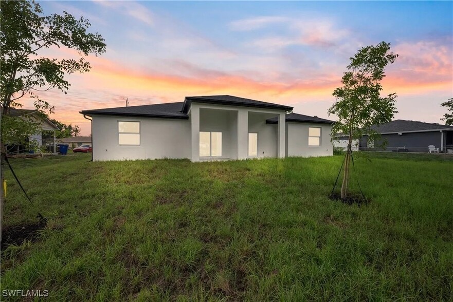 More Photos Of 2429-2431 Lola Ave, Lehigh Acres Apartments For Sale
