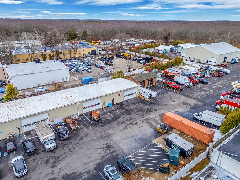 More Photos Of 1595 Route 112, Port Jefferson Station Warehouse For Lease