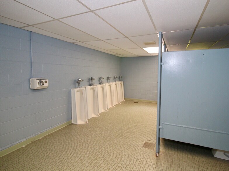 More Photos Of 115 Lewis Ave, Meriden Office Residential For Sale