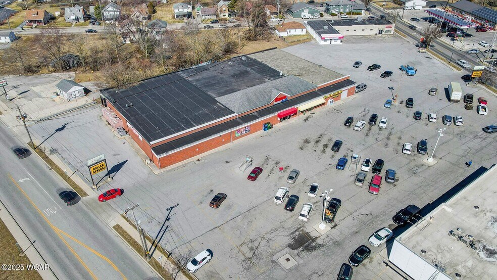 More Photos Of 1330 Bellefontaine Ave, Lima Storefront For Sale