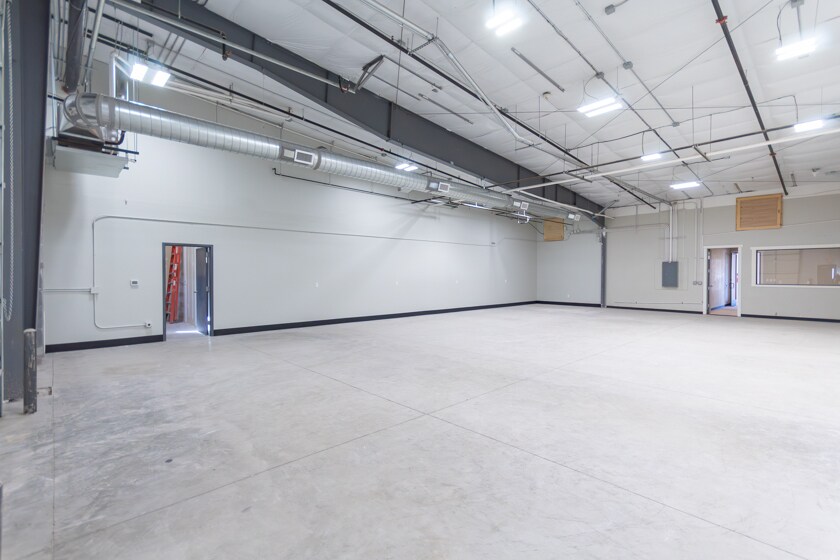 More Photos Of 5000 Goodman St, Timnath Showroom For Lease