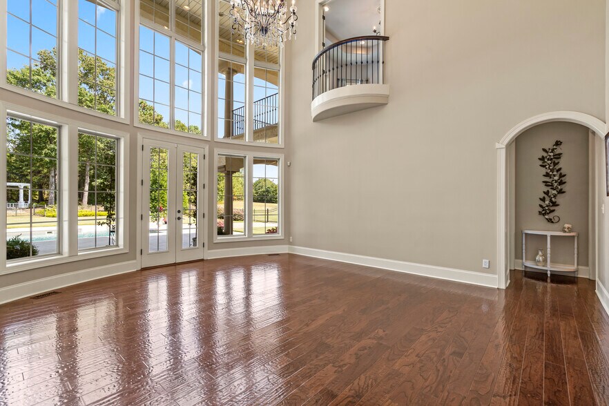 More Photos Of 220 Fincher Rd, Pauline Lodge Meeting Hall For Sale