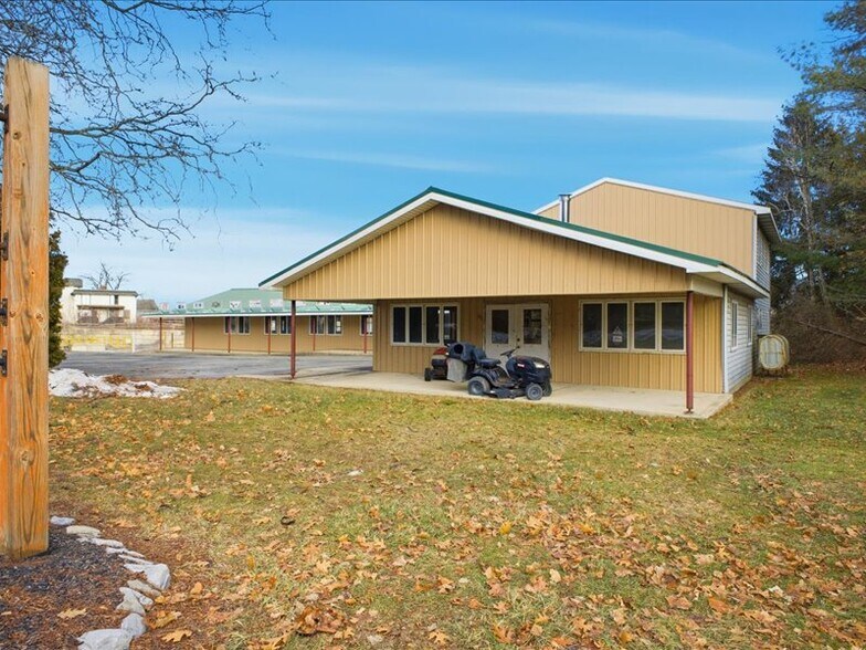 More Photos Of 300 Hudson Ave, Mechanicville General Retail For Sale