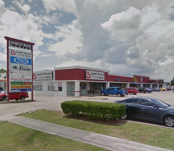 More Photos Of 4105 N Dowlen Rd, Beaumont Unknown For Lease