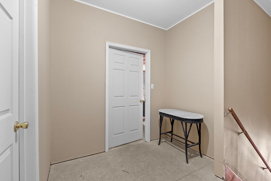 More Photos Of 215 S Main St, Blackstone Storefront For Sale