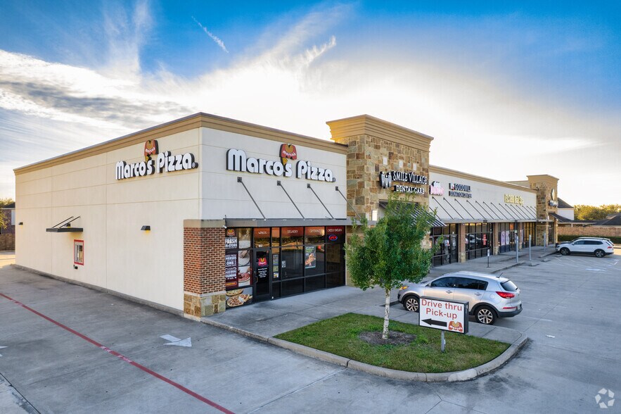 More Photos Of 12810 W Broadway St, Pearland Unknown For Lease