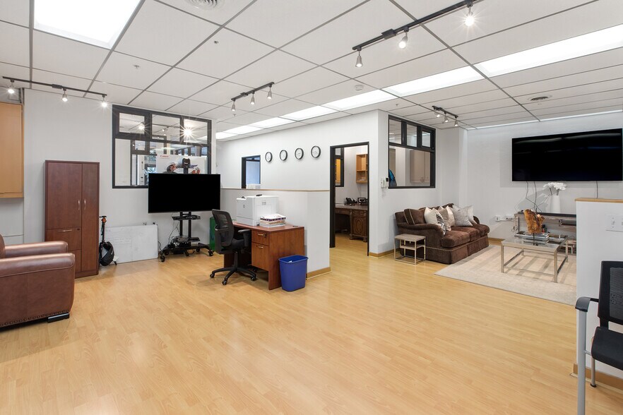 More Photos Of 1715 Polk St, San Francisco Apartments For Sale