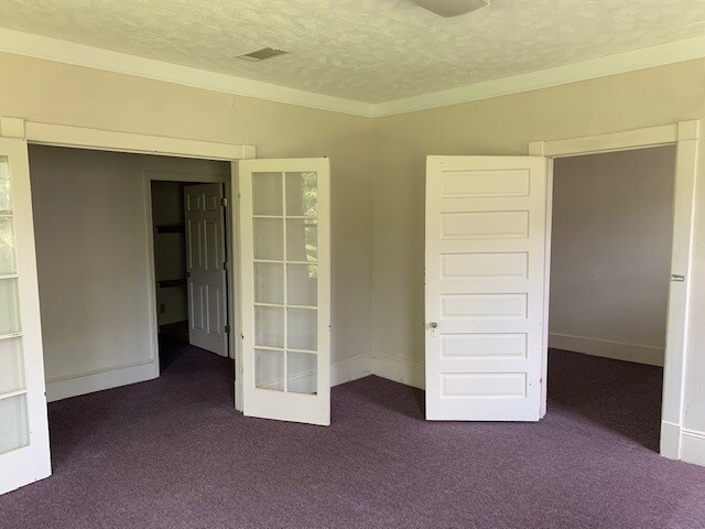 More Photos Of 109 Gordon St, Washington Office For Sale