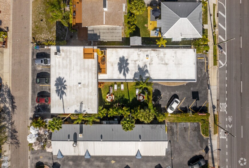 More Photos Of 18202 Gulf Blvd, Redington Shores Hotel For Sale
