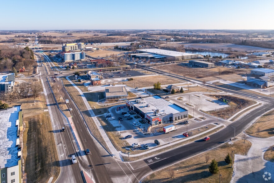 More Photos Of 110 Limestone Pass, Cottage Grove Freestanding For Lease