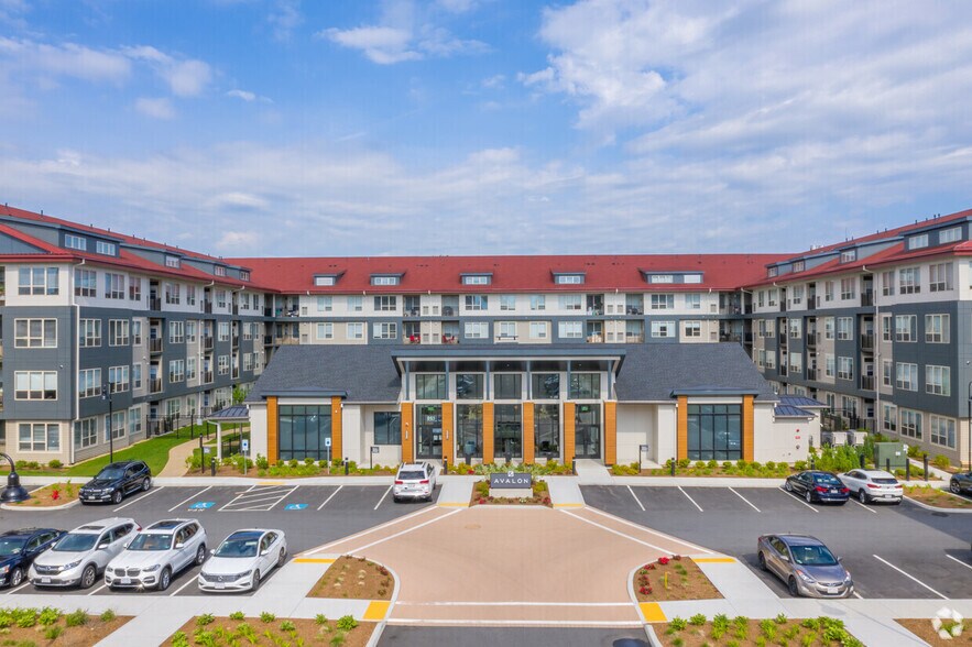 More Photos Of 855 Broadway, Saugus Unknown For Lease