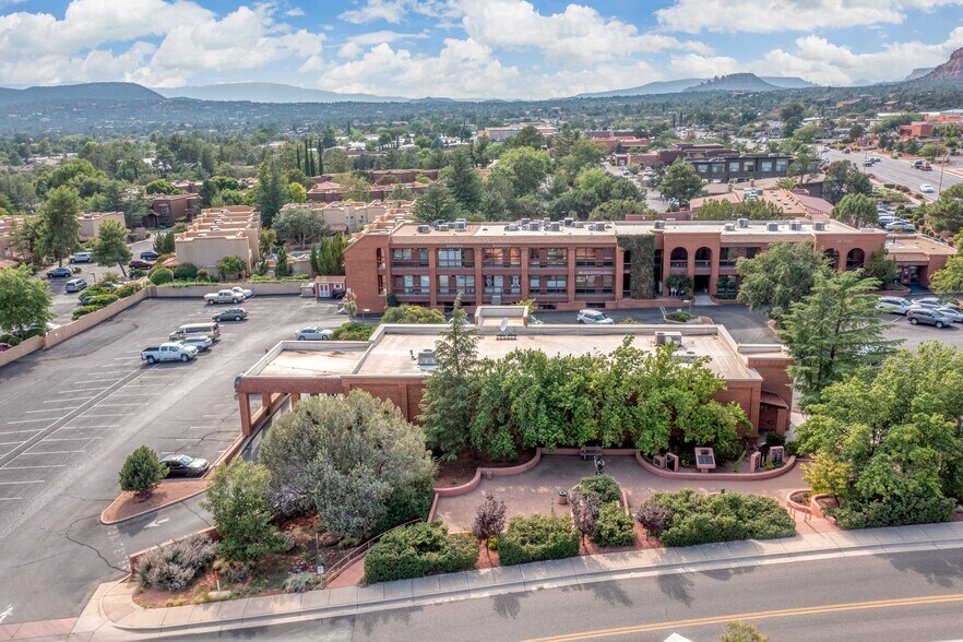 More Photos Of 1771 W State Route 89A, Sedona Storefront Retail Office For Lease