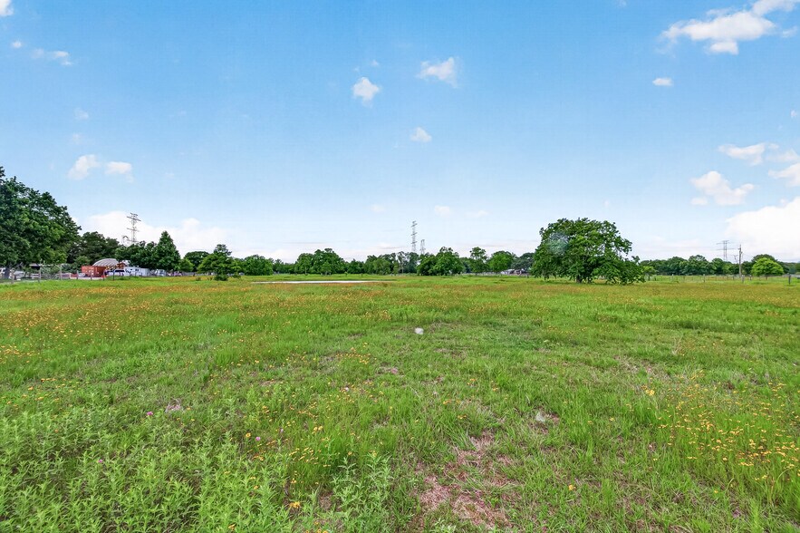 More Photos Of 0 FM 1994 Road, Guy Land For Sale