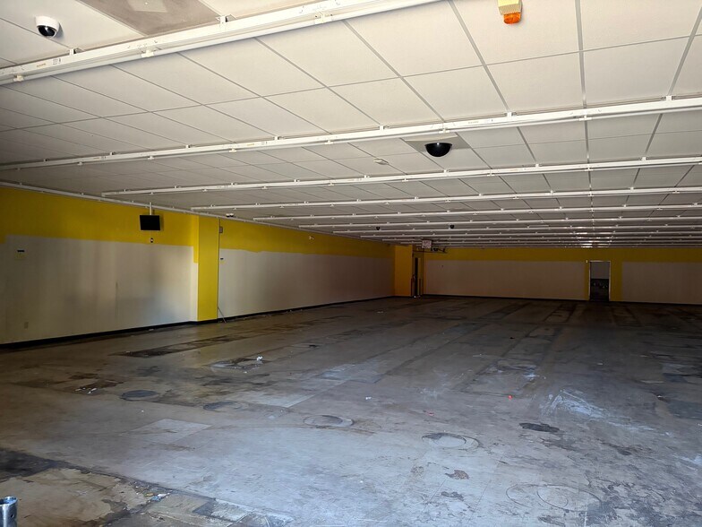 More Photos Of 1245 Spruce St, Pueblo Storefront For Lease