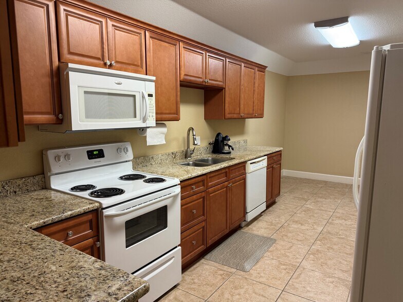 More Photos Of 221 W State Road 434, Longwood Office For Sale