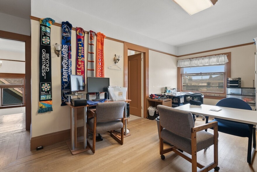 More Photos Of 217 E Lake Ave, Watsonville Office For Sale