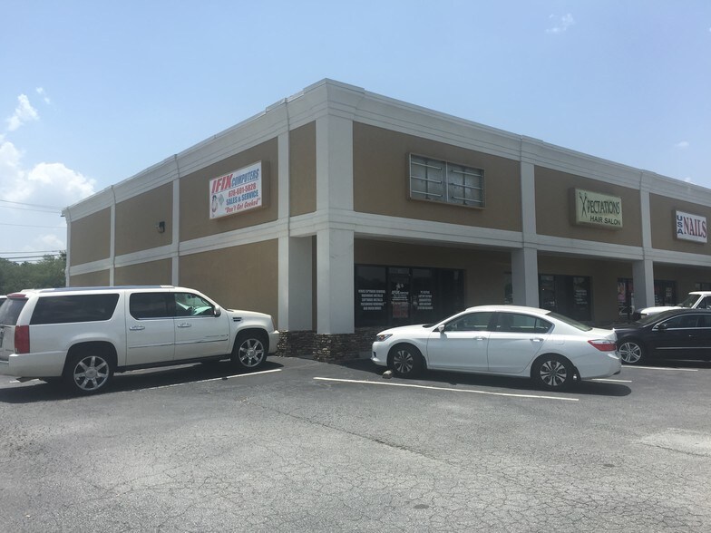 More Photos Of 150 Athens Hwy, Loganville Storefront For Lease
