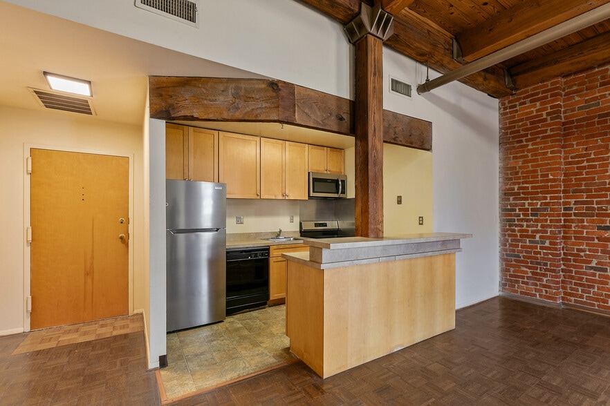 More Photos Of , Richmond Multifamily For Sale