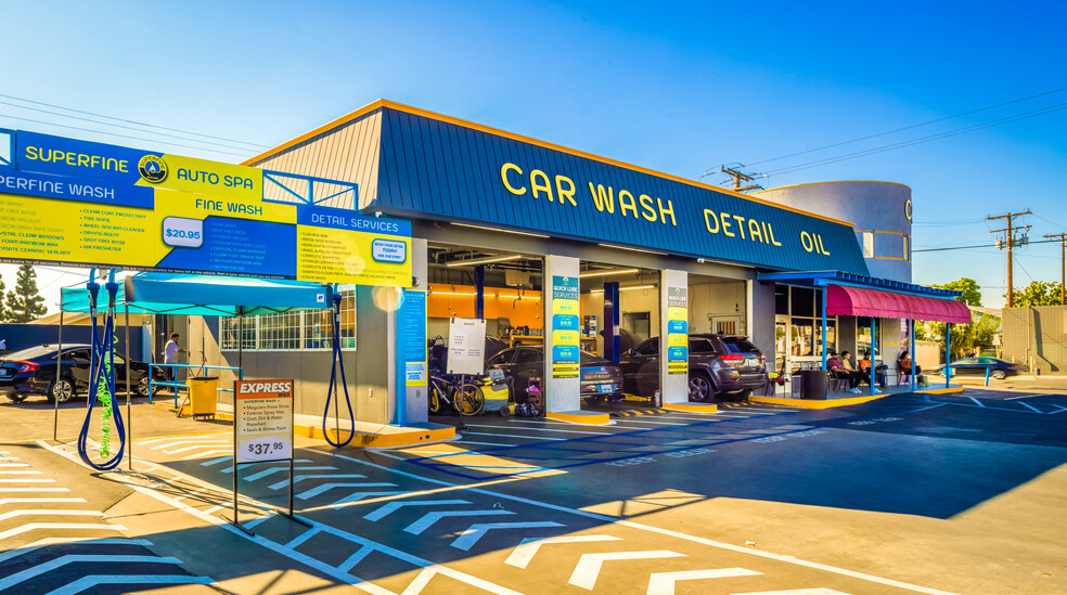 Primary Photo Of 21011 Pioneer Blvd, Lakewood Carwash For Sale