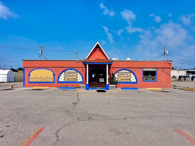 More Photos Of 1221 N Grady St, Altus Restaurant For Sale