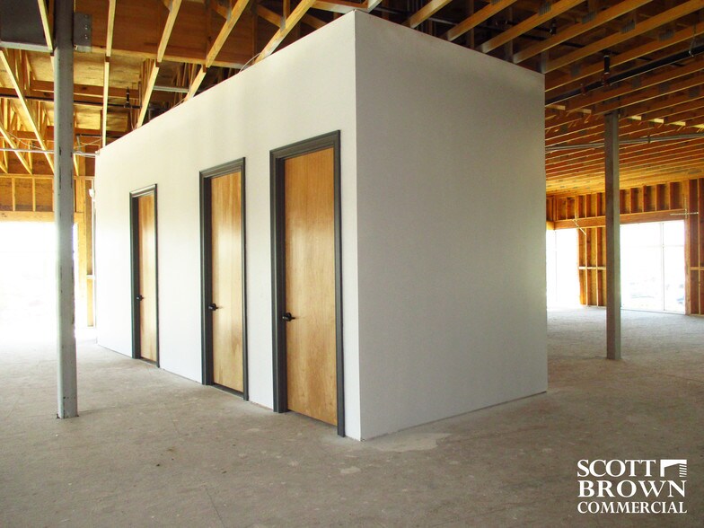 More Photos Of 2505 Scripture St, Denton Medical For Lease