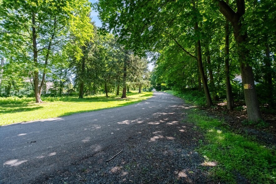 More Photos Of 1860 E Main St, Mohegan Lake Land For Sale