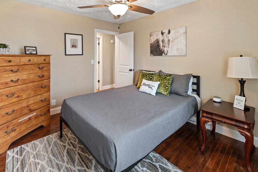 More Photos Of 3625 New Shepherdsville Rd, Bardstown Flex For Sale