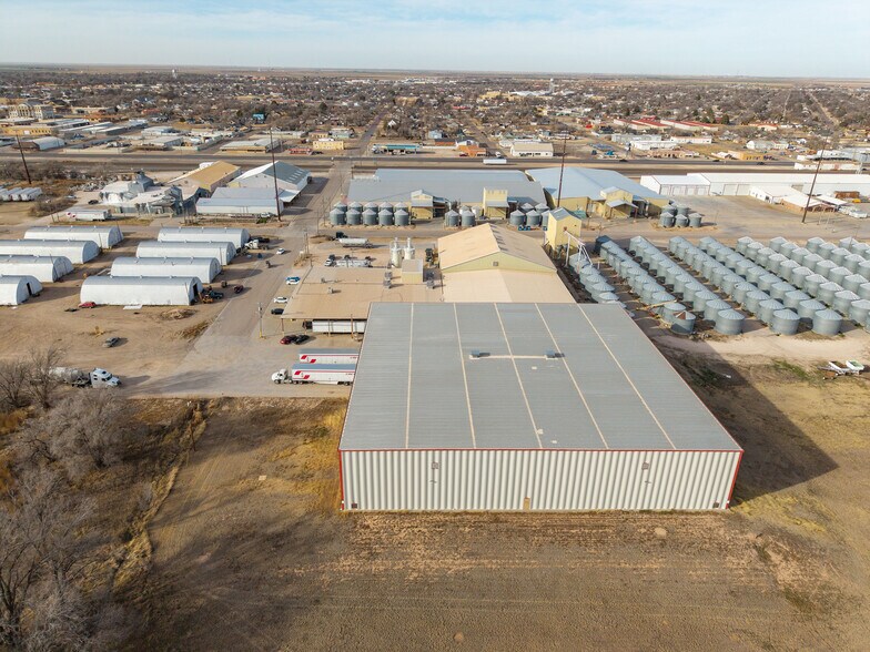 More Photos Of 225 Lawton Ave, Hereford Manufacturing For Sale