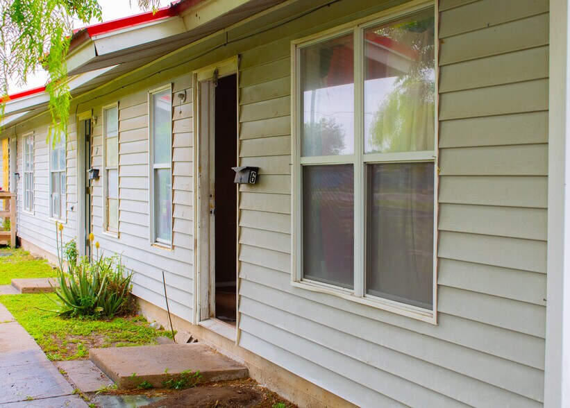 More Photos Of 4329 N Flores St, Edinburg Apartments For Sale