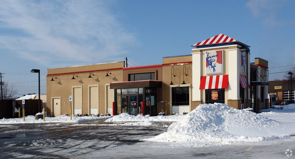 More Photos Of 205-225 Erie Blvd W, Rome Unknown For Lease