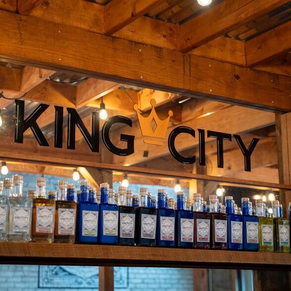 More Photos Of 223 Commerce St, Kingsport Storefront For Sale