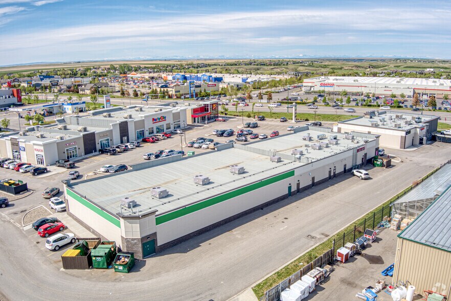 More Photos Of 20 Southgate Blvd S, Lethbridge Freestanding For Lease