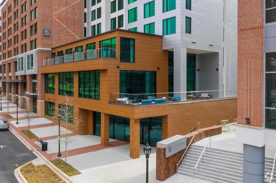 More Photos Of 320 Falls St, Greenville Office For Sale