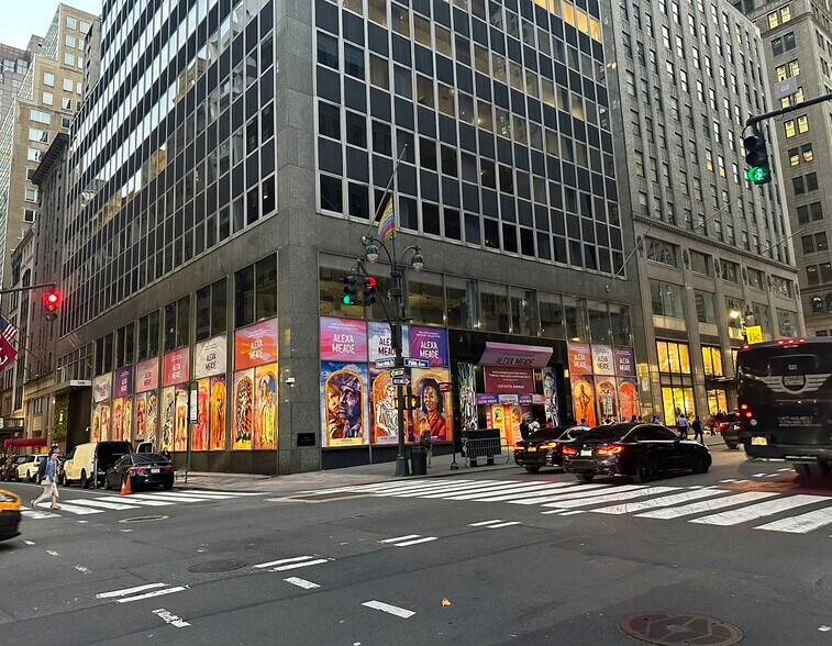 More Photos Of 529 5th Ave, New York Office For Lease