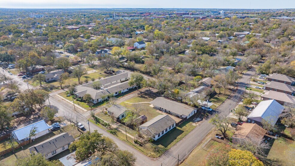 More Photos Of 1100 N McCart St, Stephenville Land For Sale