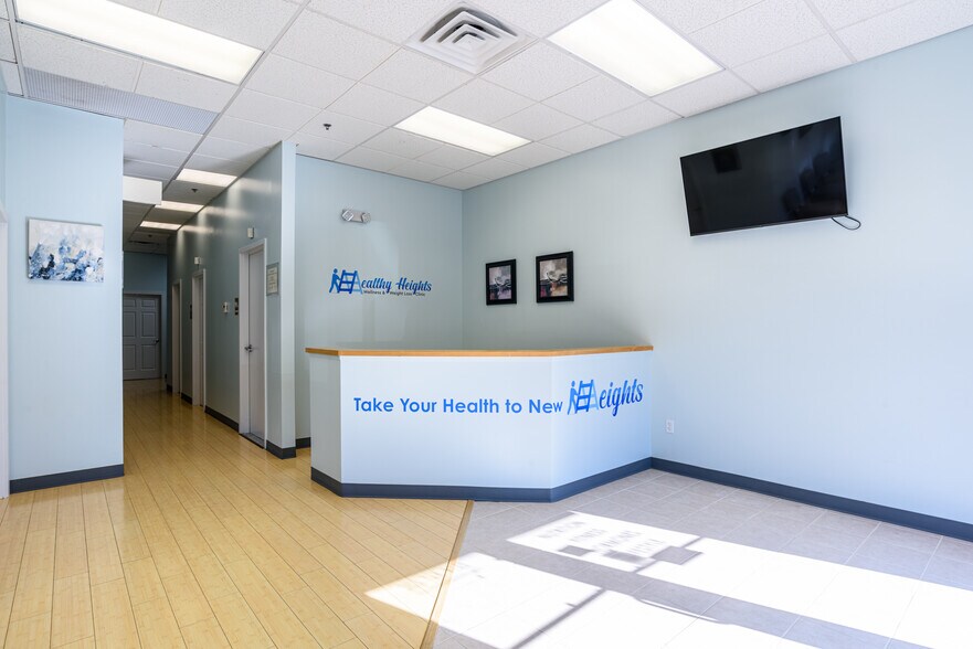 More Photos Of 100 Corporate Dr, Trumbull Office For Sale