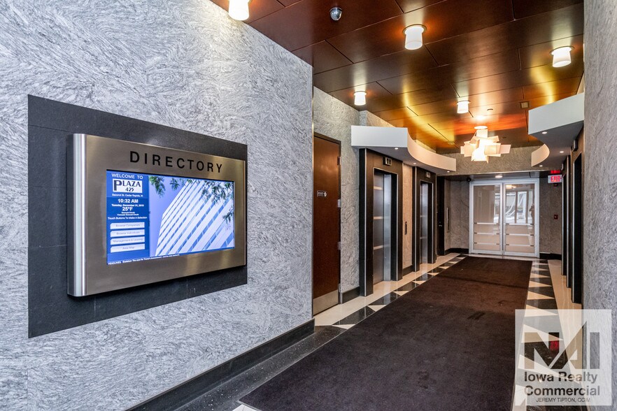 More Photos Of 425 2nd St SE, Cedar Rapids Office For Sale