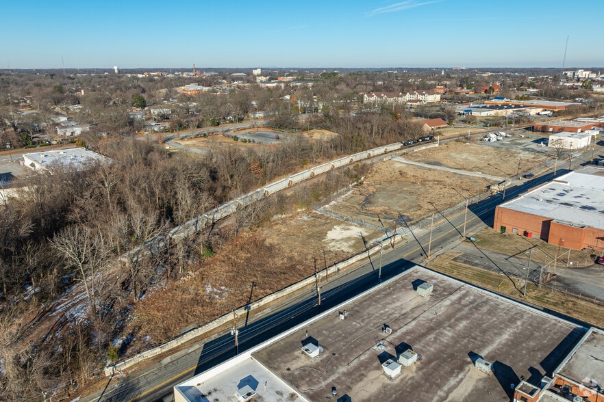 More Photos Of 1100 S Elm St, Greensboro Land For Lease