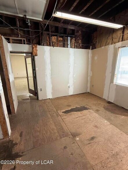 More Photos Of 222 Lincoln St, Dupont Apartments For Sale