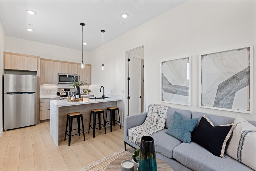 More Photos Of 4578 Jicarillo Ave, San Diego Apartments For Sale