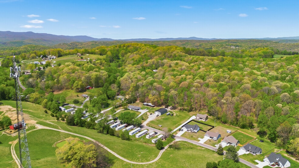 More Photos Of 759 Hillvale Rd, Andersonville Manufactured Housing Mobile Home Park For Sale