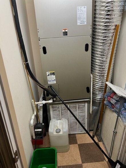 More Photos Of 1449 Old Waterbury Rd, Southbury Office For Sale