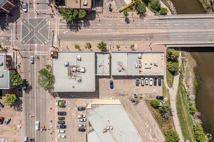 More Photos Of 21 Perron St, St. Albert Freestanding For Lease