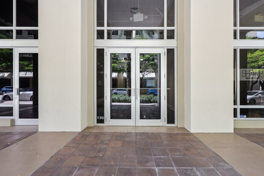 More Photos Of 135 San Lorenzo Ave, Coral Gables Office For Lease