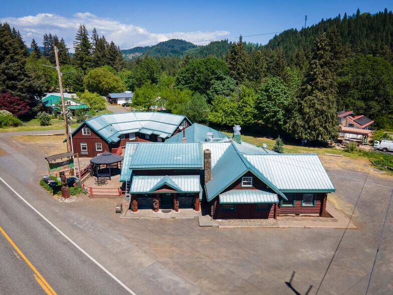More Photos Of 1258 Highway 141, White Salmon Hospitality For Sale