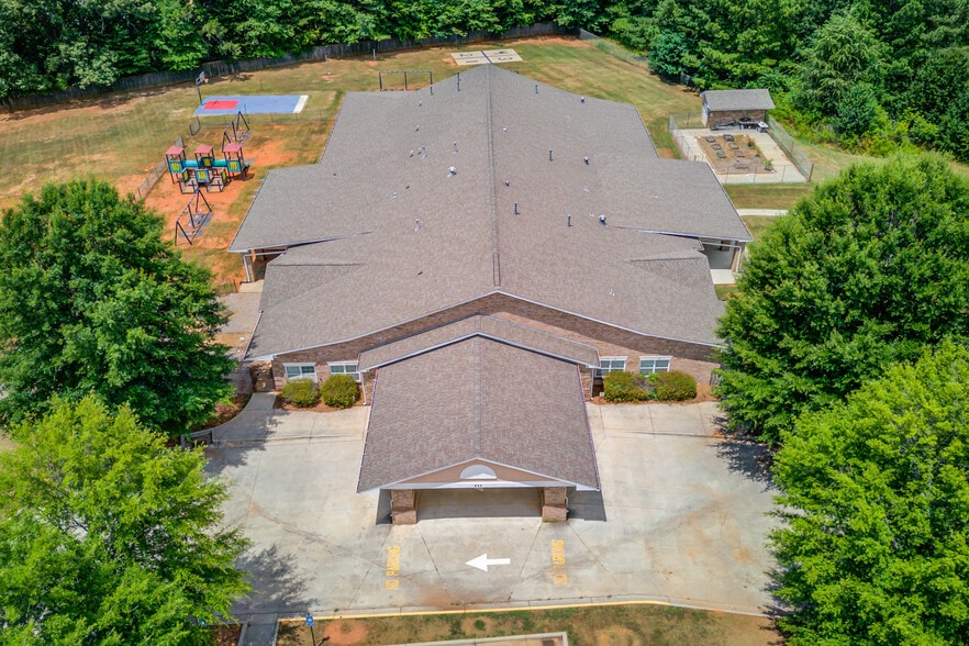 More Photos Of 495 Harbins Rd, Dacula Daycare Center For Sale
