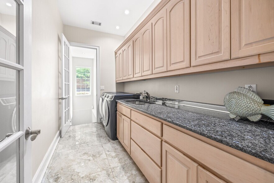 More Photos Of 2200 Martins Ford Rd, Dahlonega Specialty For Sale