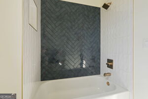 More Photos Of 68 Linton St, Woodstock Apartments For Sale